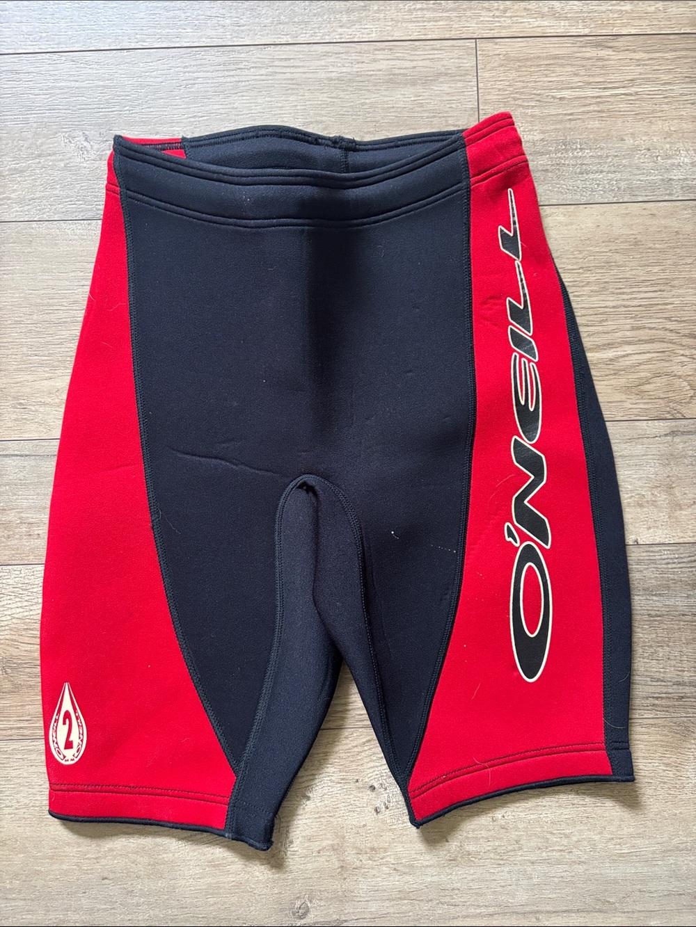 O'Neill Black and Red Neoprene Surf Shorts Medium wetsuit shorts